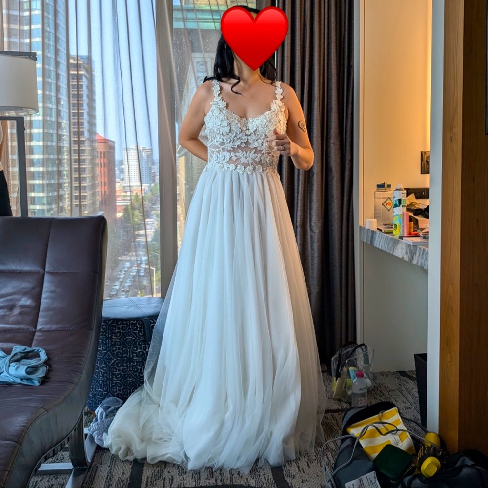 Emmy Mae Bridal dress "Dahlia" size 6